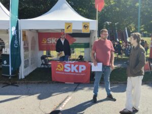 Också i Burlöv fanns Skåne-kommunisterna på plats.